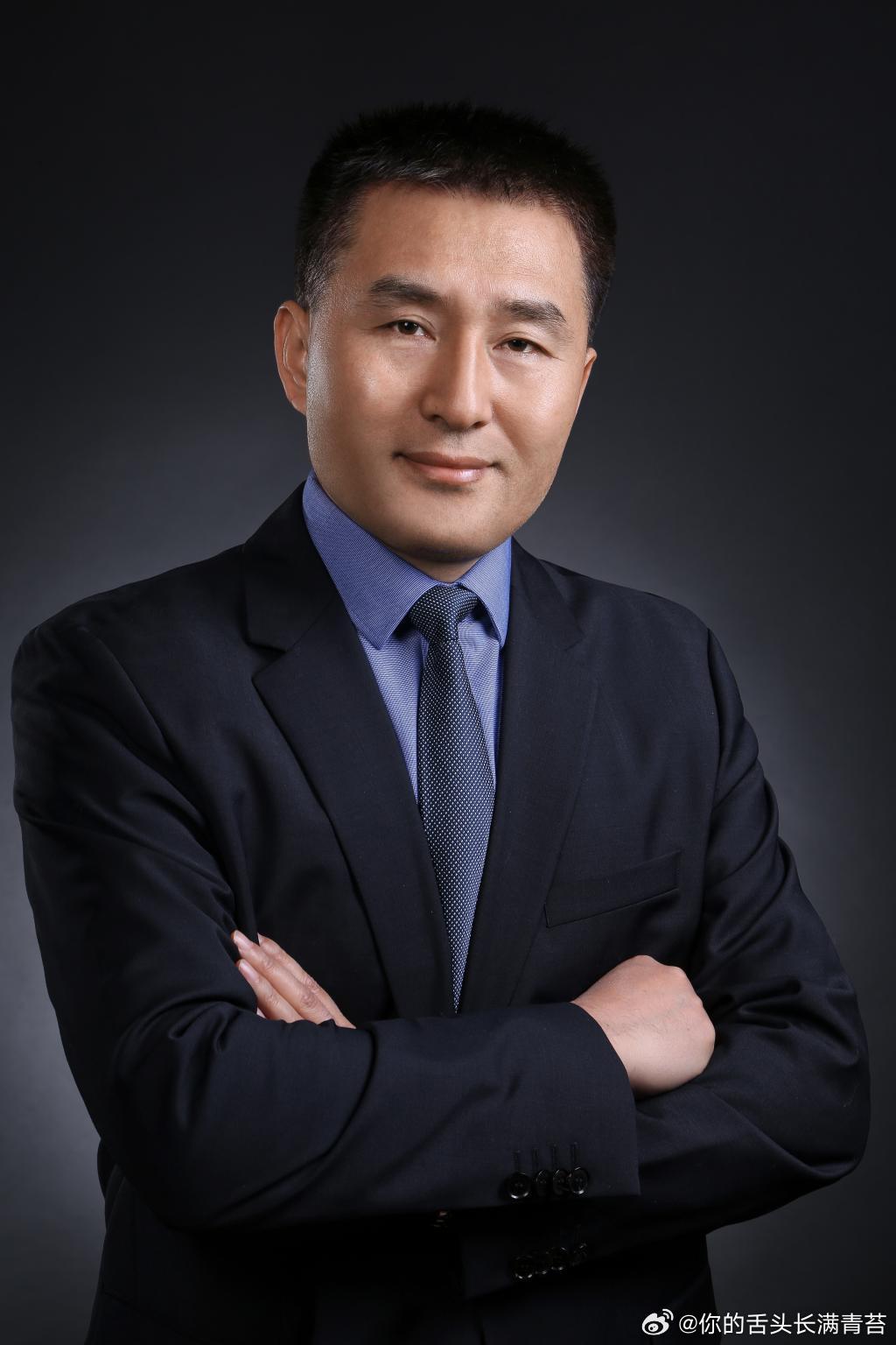 中央财经大学社会学系，有一位王存同教授，他用尺子量遍了全球5大人种的裤裆，给出了