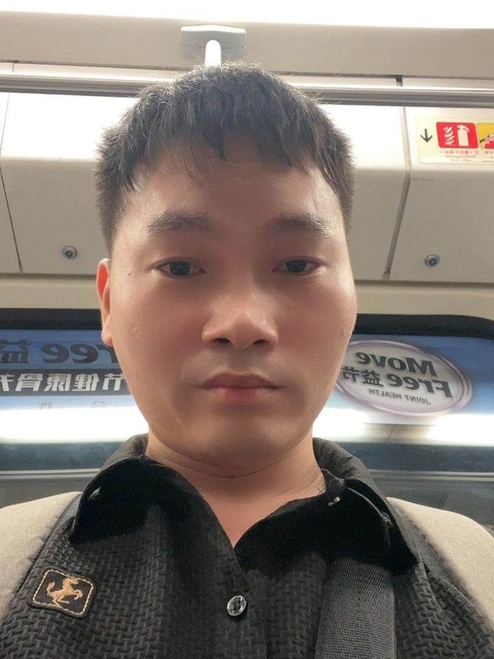 即将满24小时不休息…
昨天早晨9点多被表哥的电话吵醒，有重要的事情，醒后再也没