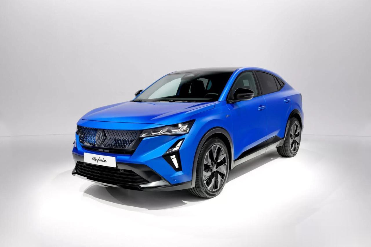 雷诺全新轿跑SUV——阵风 发布。新车基于Austral、Espace相同的平台