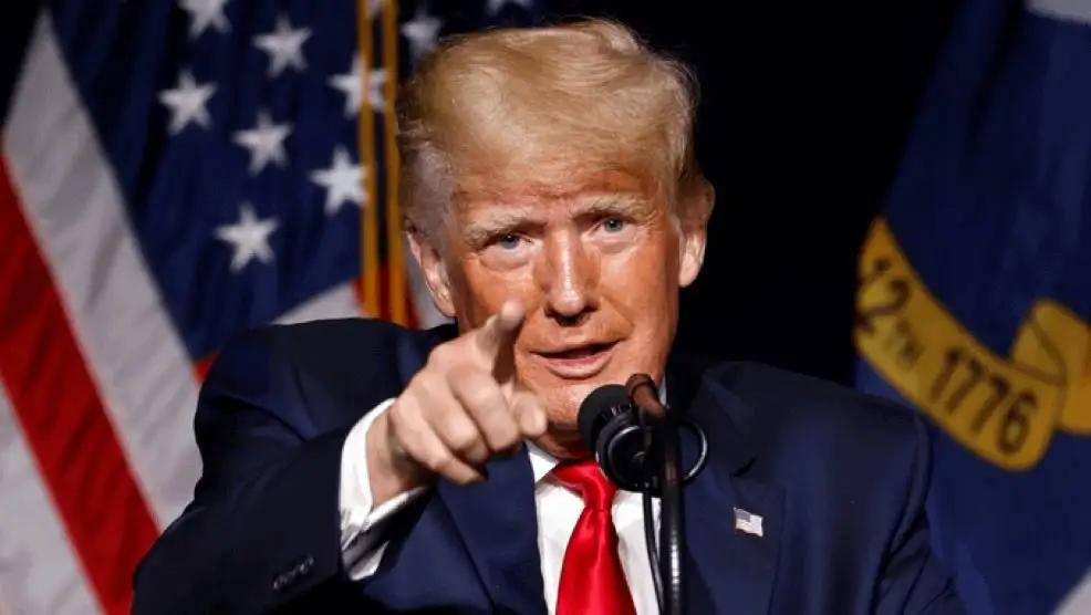 ​喜笑颜开。美国佐治亚洲这时候取消了对特朗普2020年推翻大选结果的诉讼案件，这