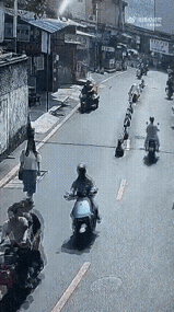 打的时候确实爽，赔钱的时候估计会有点蔫[捂脸]打牌不亏 输得心里发慌 打牌上头 