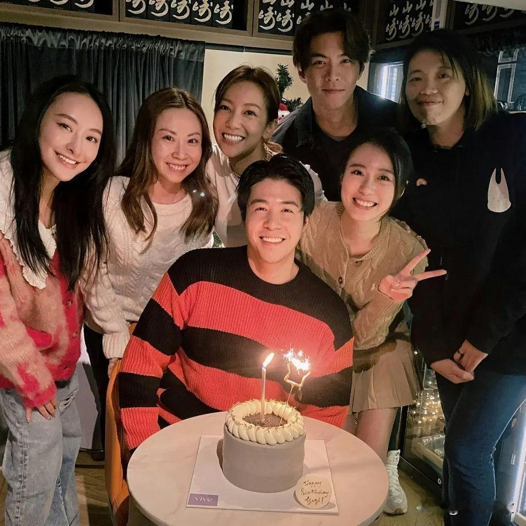 💖王菲与唱片公司太子爷疑越恋越高调，为女方庆生一动作证身份超然！
💖2019