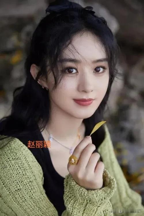 昨日，第28届电视文艺“星光奖”颁奖典礼在厦门海峡大剧院隆重举行！！！

第38