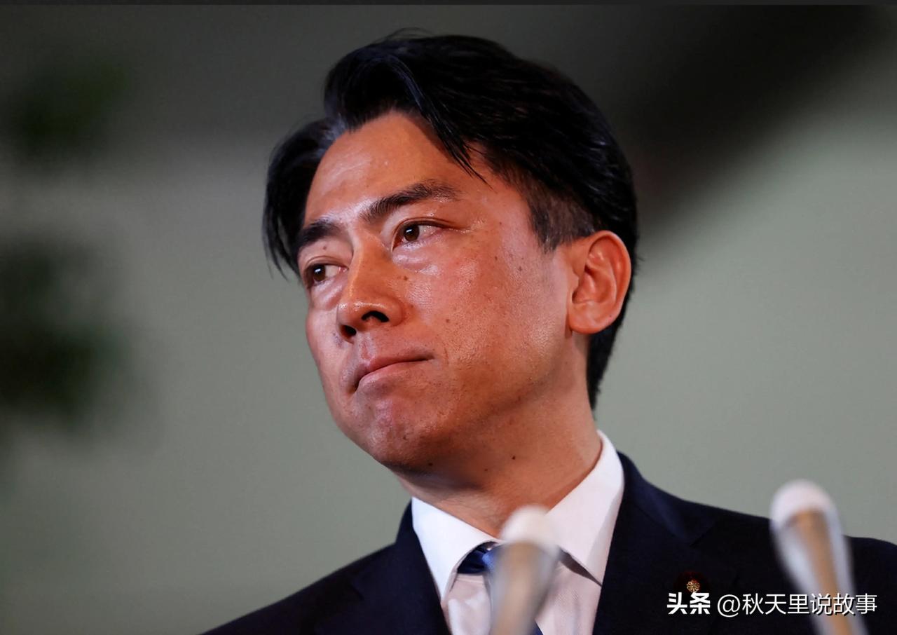 日本防卫大臣小泉进次郎公然声称，日本必须“毫无禁忌地”讨论和推进核政策。遭到国内