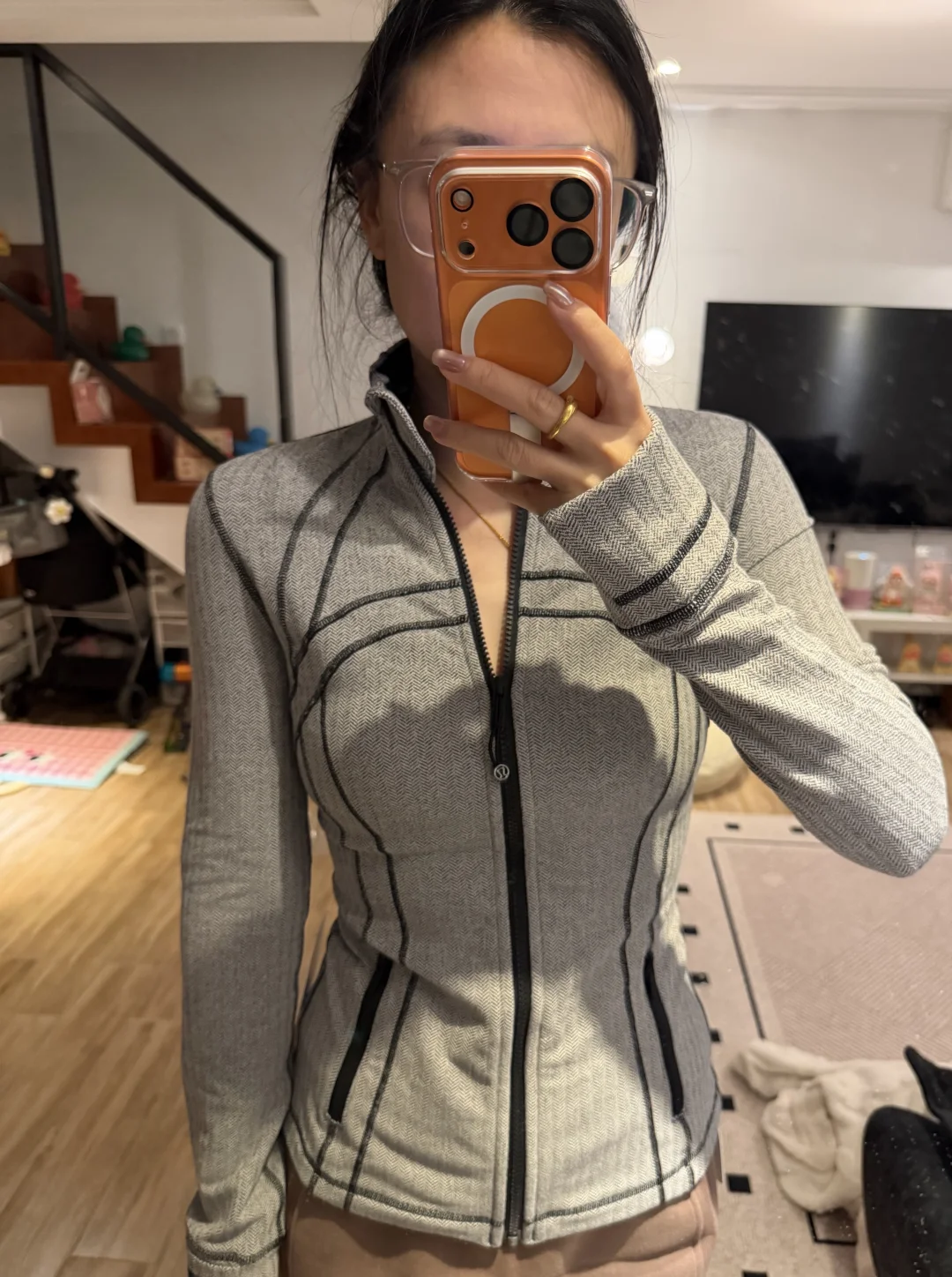 Lululemon鸽子灰define