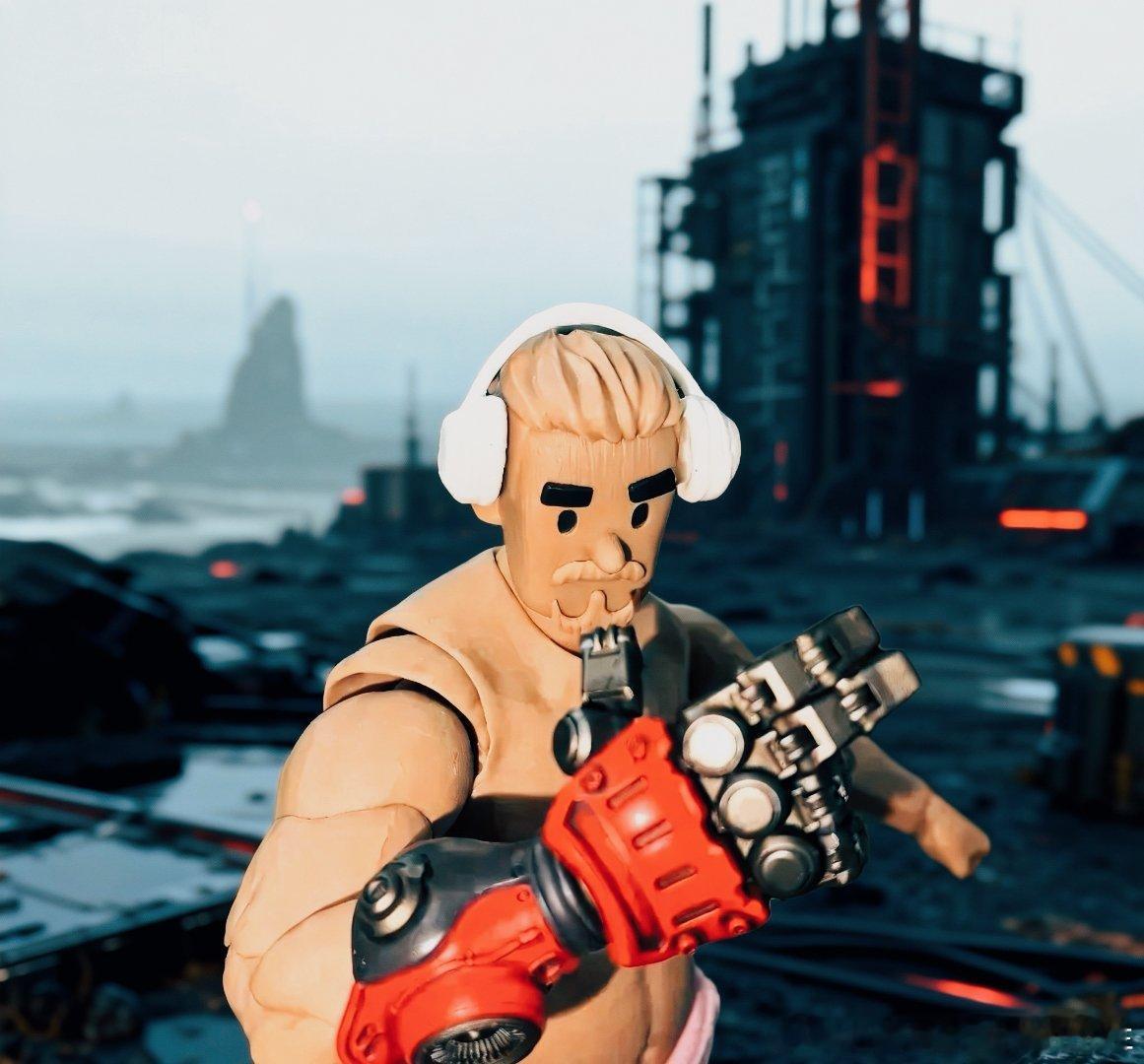 作为曼联球迷，今天是又香又臭但总体基调是糟心的一个工作日，看球不如掰胶是日烂胶大