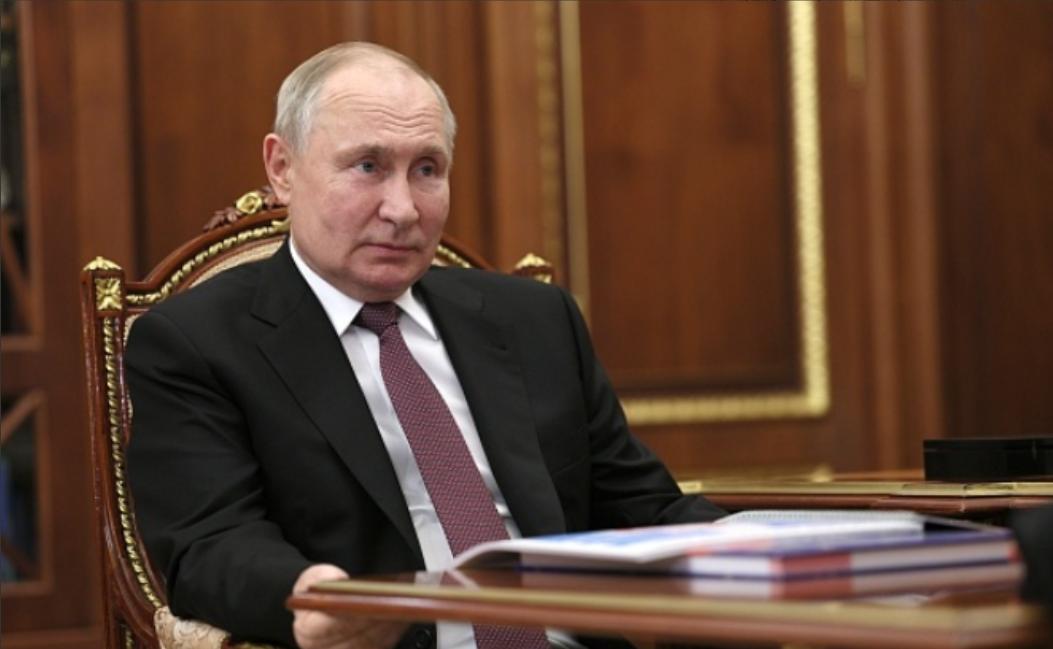 围堵宣告失败！普京用一张 700 亿美元的订单总表，直接宣判了西方制裁令的死刑。