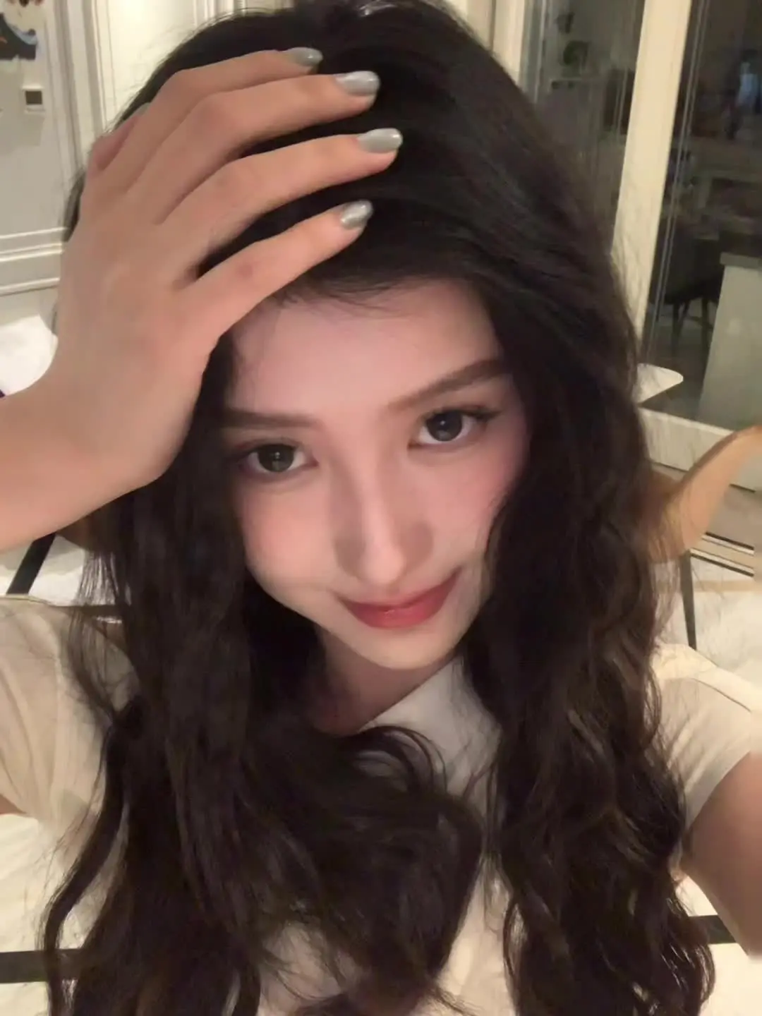 新型秀美甲
