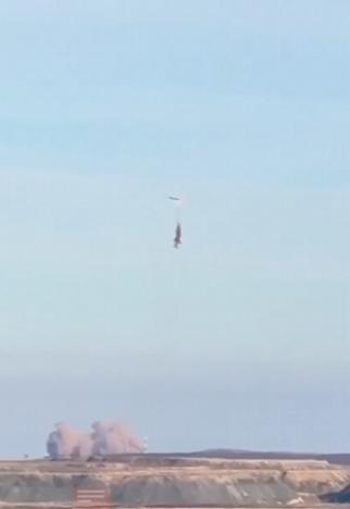 【在奥伦堡附近的亚斯尼试验场，一枚火箭在几乎还没离地的情况下就爆炸了。 乌克兰国