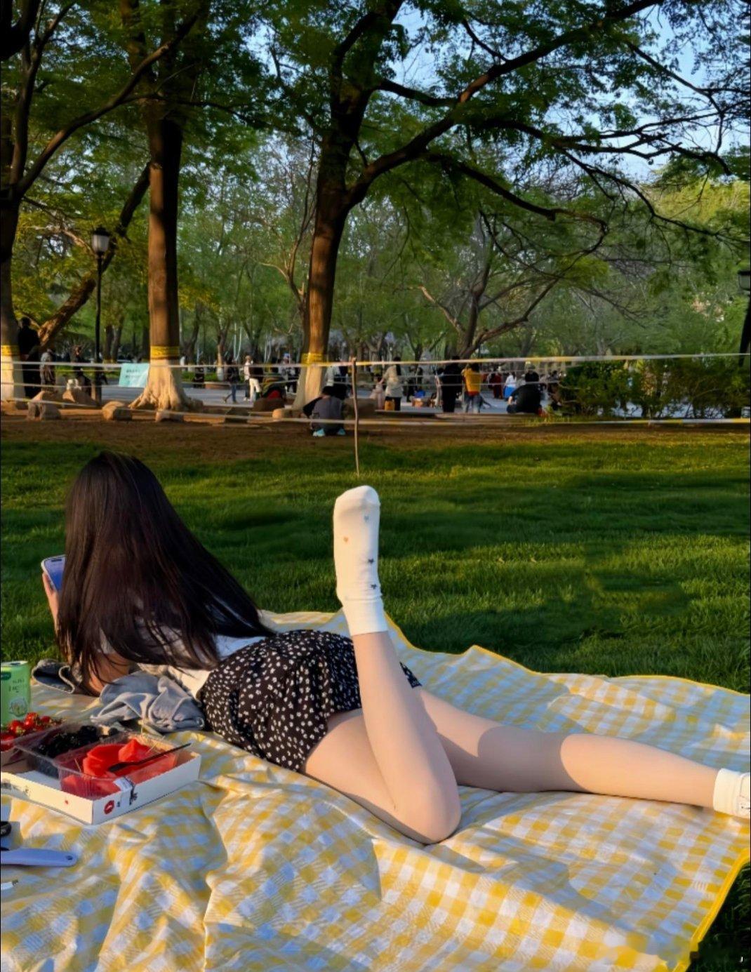 你说我们穷尽一生到底在追求什么？ 
