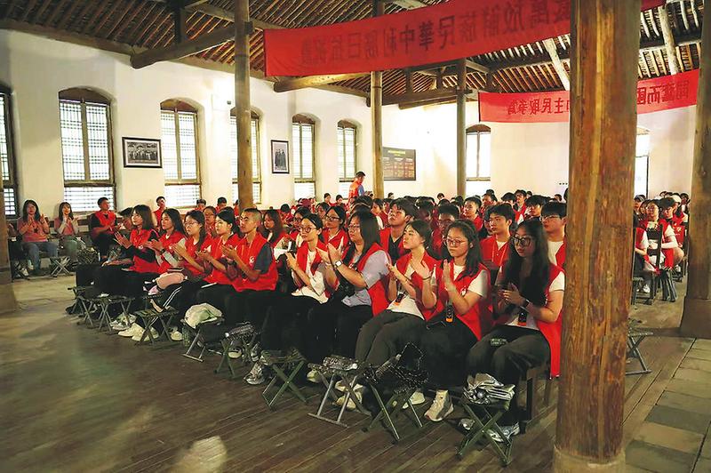 高铁到延安 旅游热起来