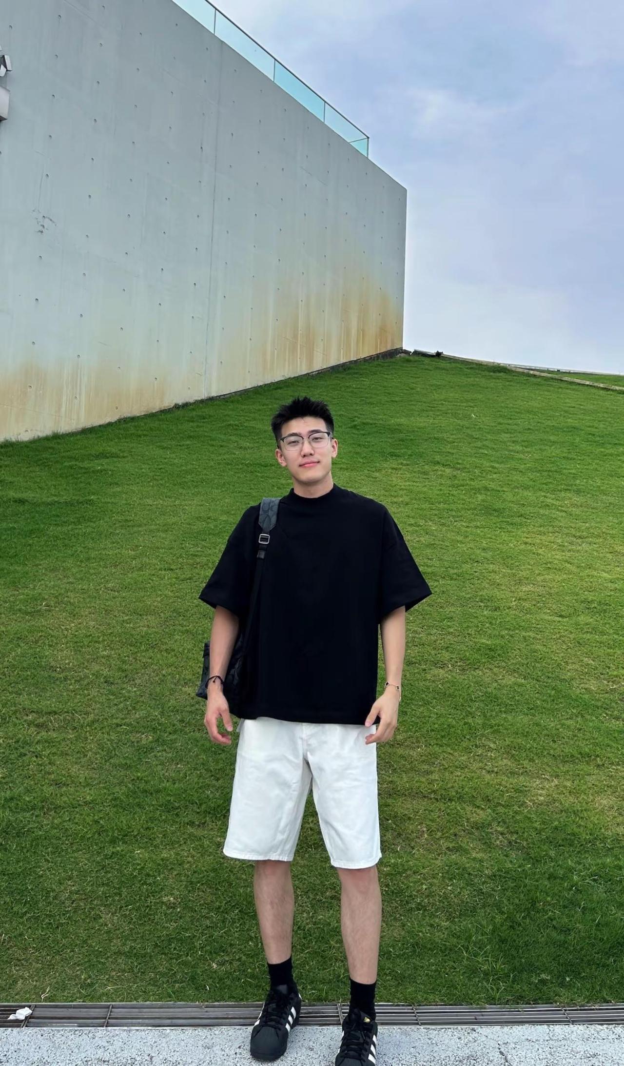 极简黑白色ootd 极简穿搭 黑白色系穿搭