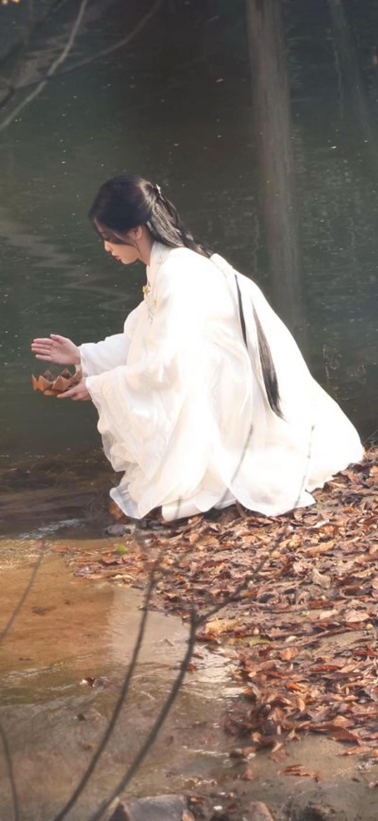 虞书欣云之羽唯美路透好漂亮。