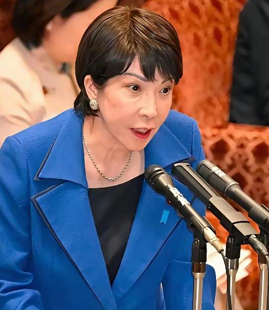 日本这个国家，你跟它讲道理没用，跟它比武器更没用。翻开历史就会发现，唐朝一把火烧