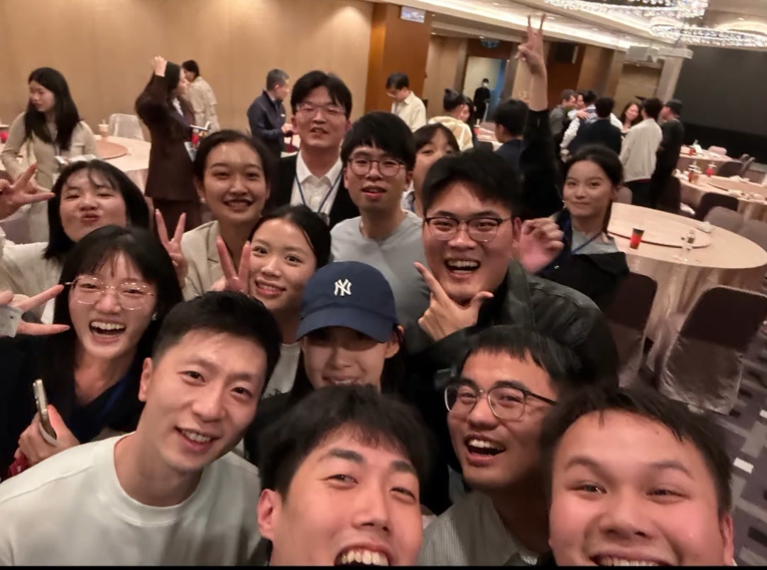 感觉P1个别男同学喝高了 赞美陈同学 