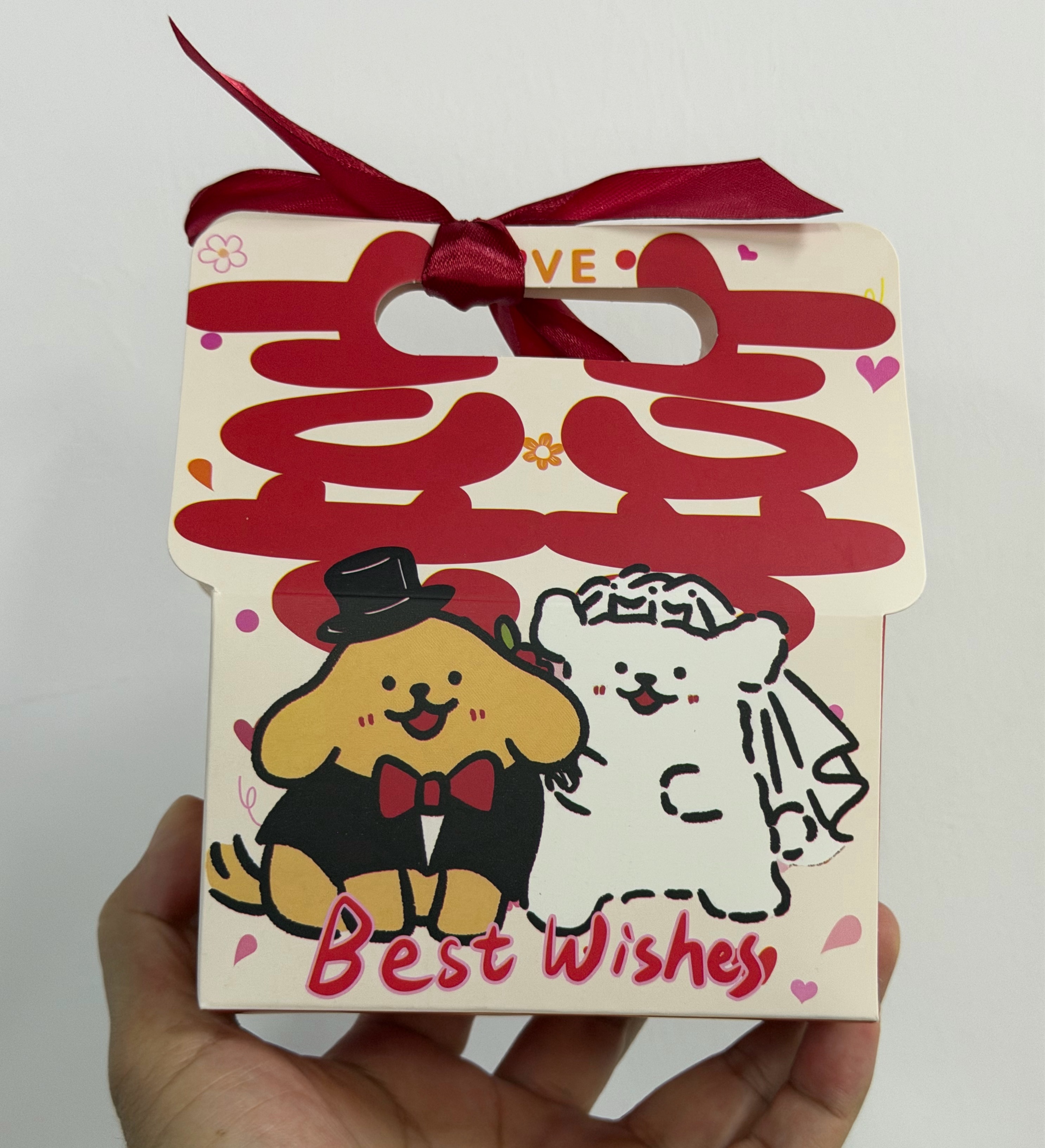 江西同事结婚了，他跟我说彩礼方面，也没有想象中的很高，10几万左右，和我老家那边