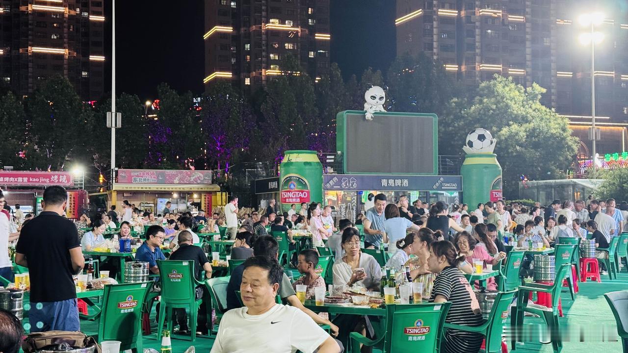 2025宝鸡（青岛）啤酒音乐美食季活动陈仓会场
开幕式

7月29日晚20:00