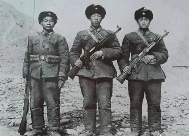 为什么我们不拍中印战争的影视作品？

其实不是不想拍，主要还是没法拍，你想想啊，