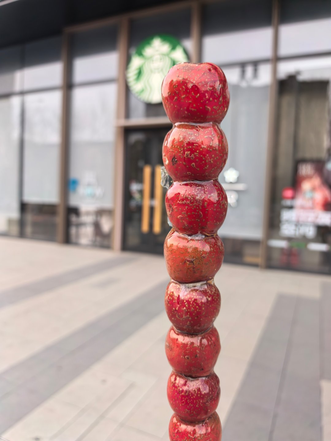 这两天降温，北京终于有个冬天的样子了，体感温度零下10多度，正是就着寒冷的西北风