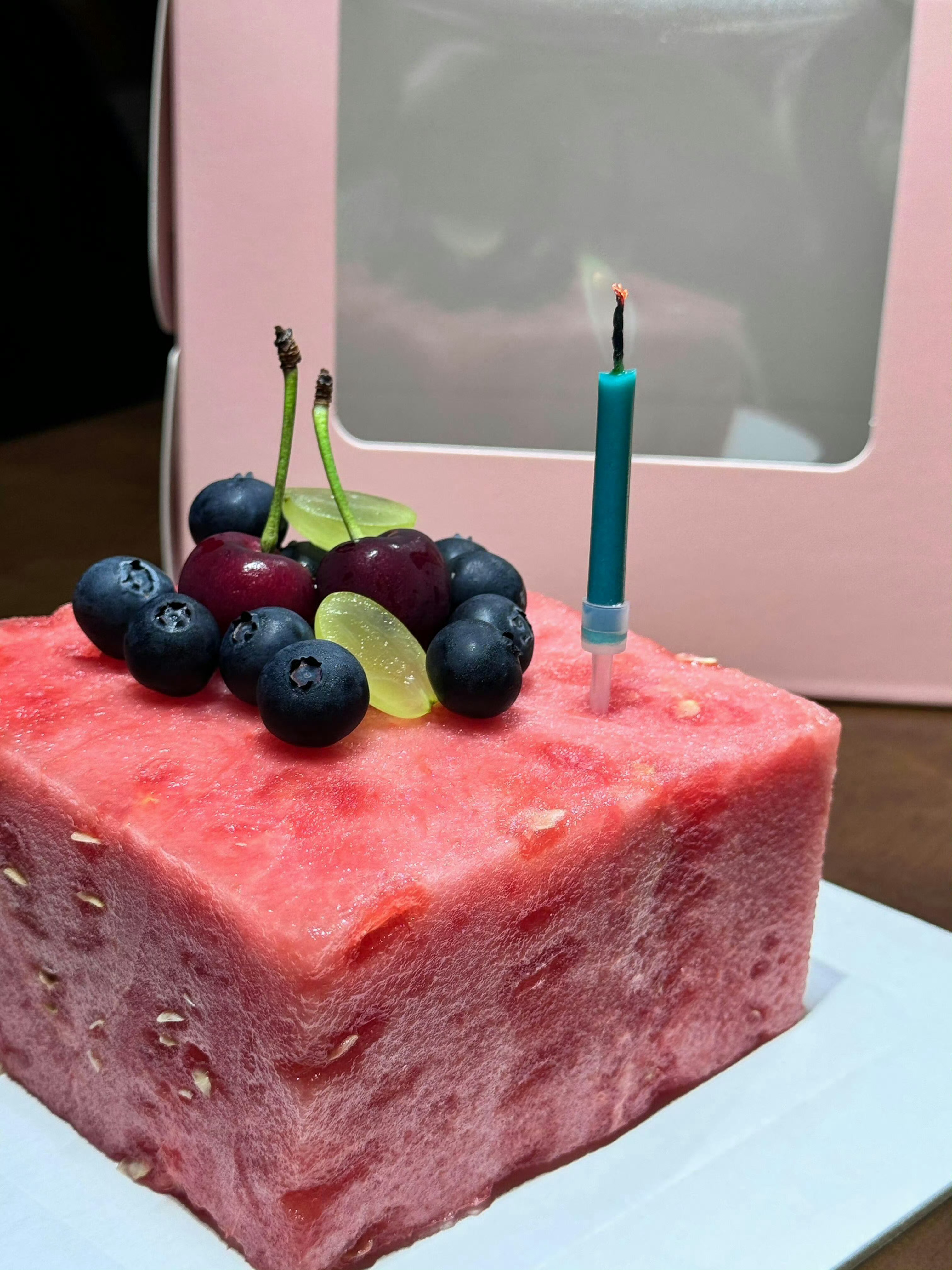 迪丽热巴6月3日这一天我们在这里齐聚是为了庆祝全天下最可爱的迪丽热巴小姐姐生日快