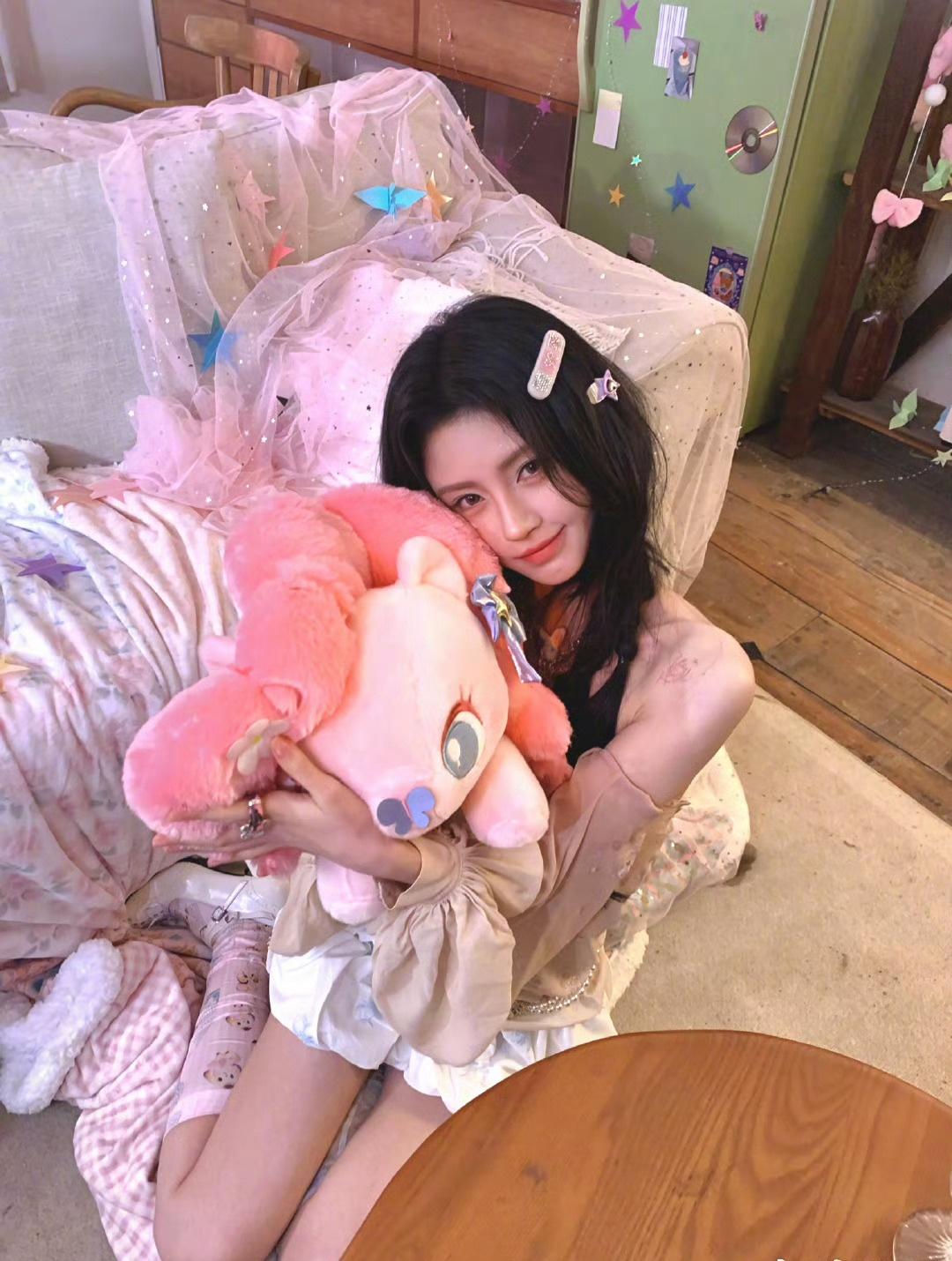 鞠婧祎超话超星动告白信箱鞠婧祎超话鞠婧祎露芜衣鞠婧祎月鳞绮纪 我真的特别喜欢鞠婧