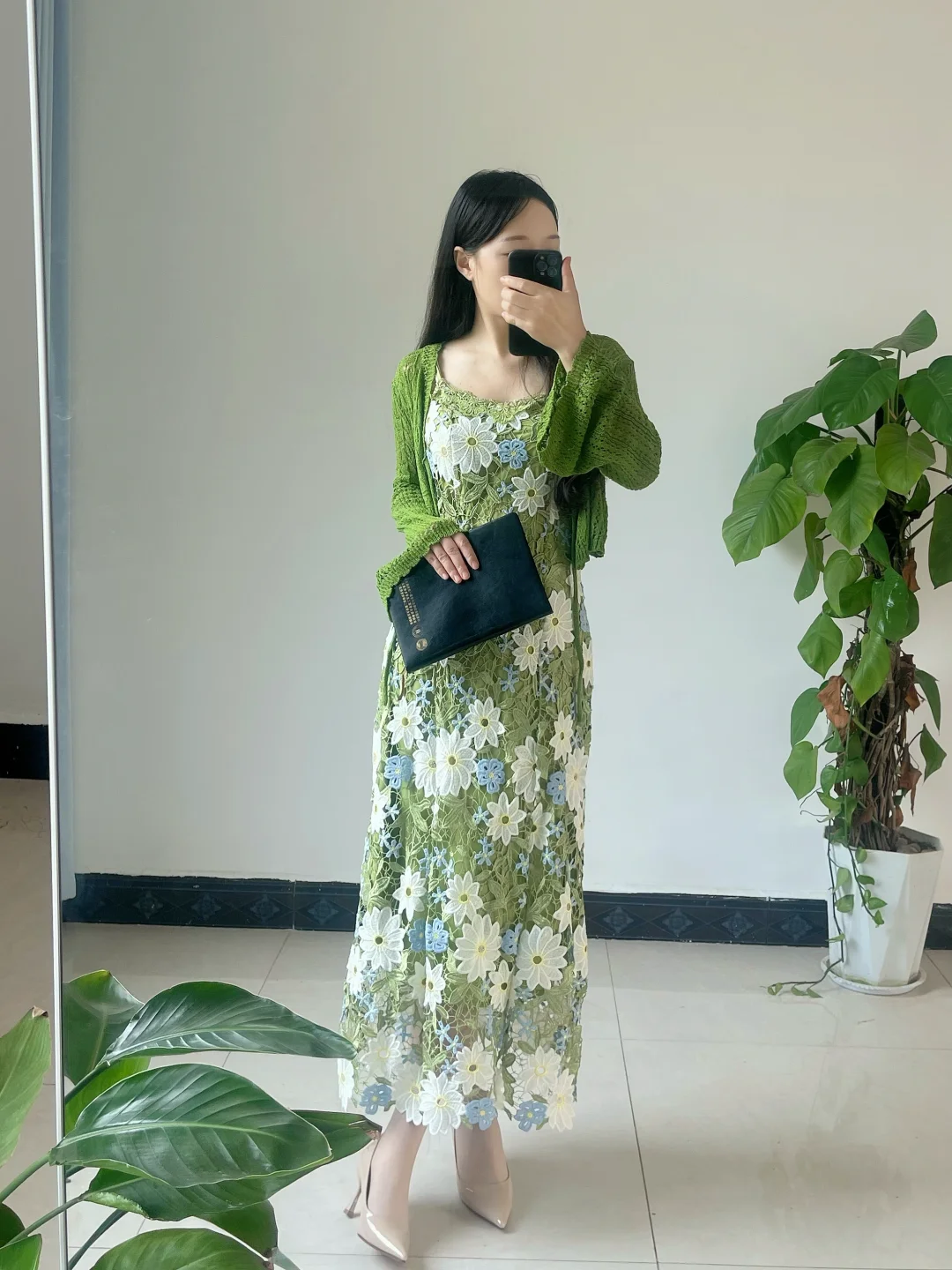 怎么会有这么仙的绿色连衣裙～