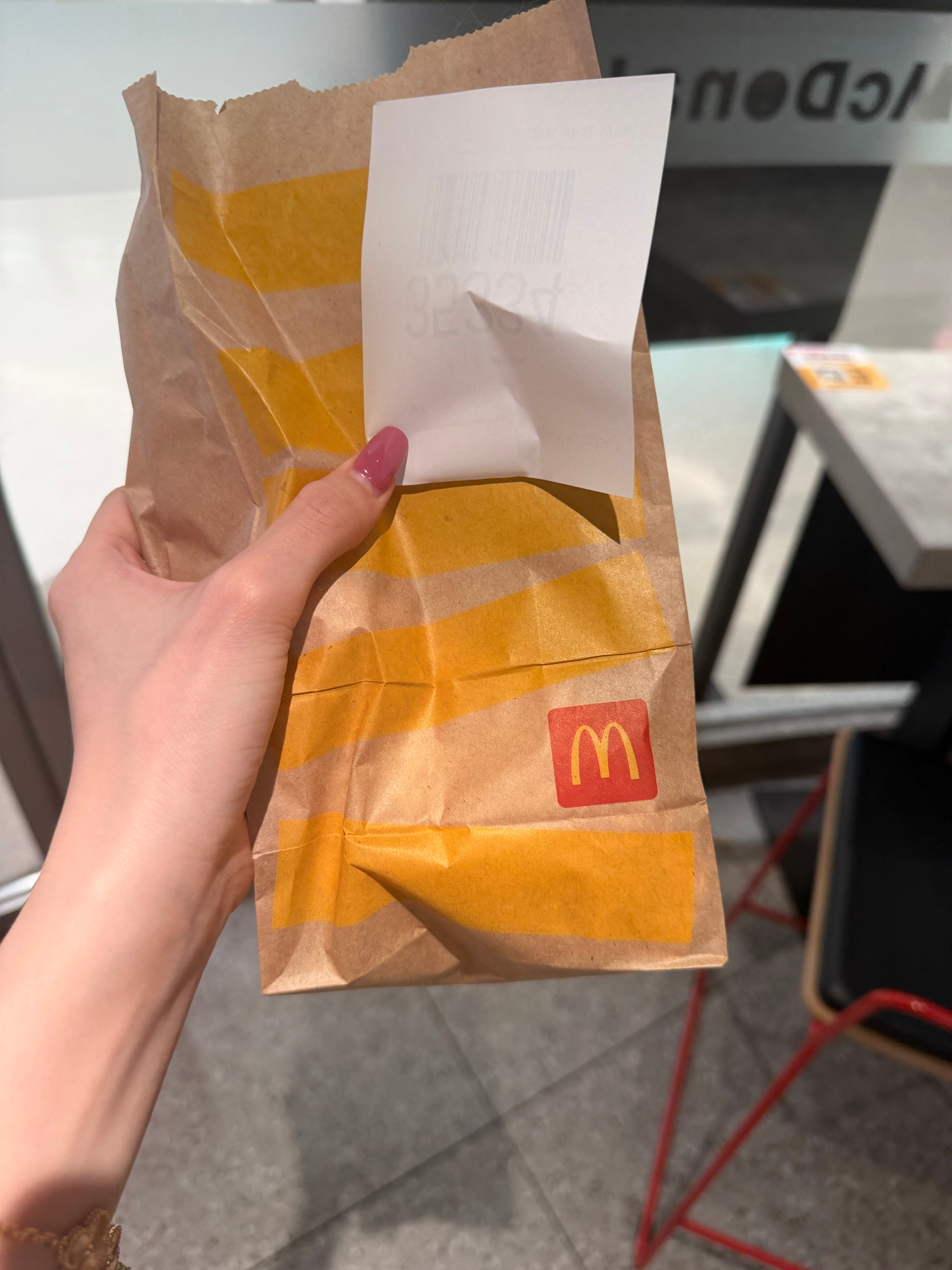 今晚吃了一大盒锅包肉，只能一重奏了[柯基][泪] ​​​