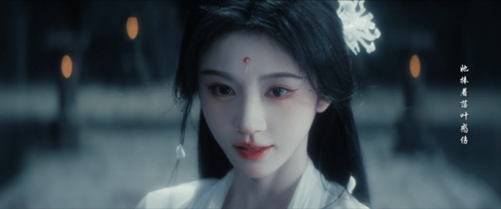 露芜衣说只有姐姐能看到我  鞠婧祎和陈都灵这段对手戏张力拉满！露芜衣的脆弱依赖，