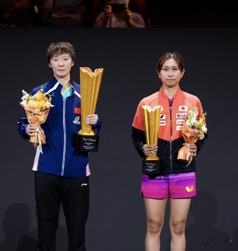 WTT中国大满贯落幕，女单世界排名前20有大变化

1、王曼昱 (中国)	926
