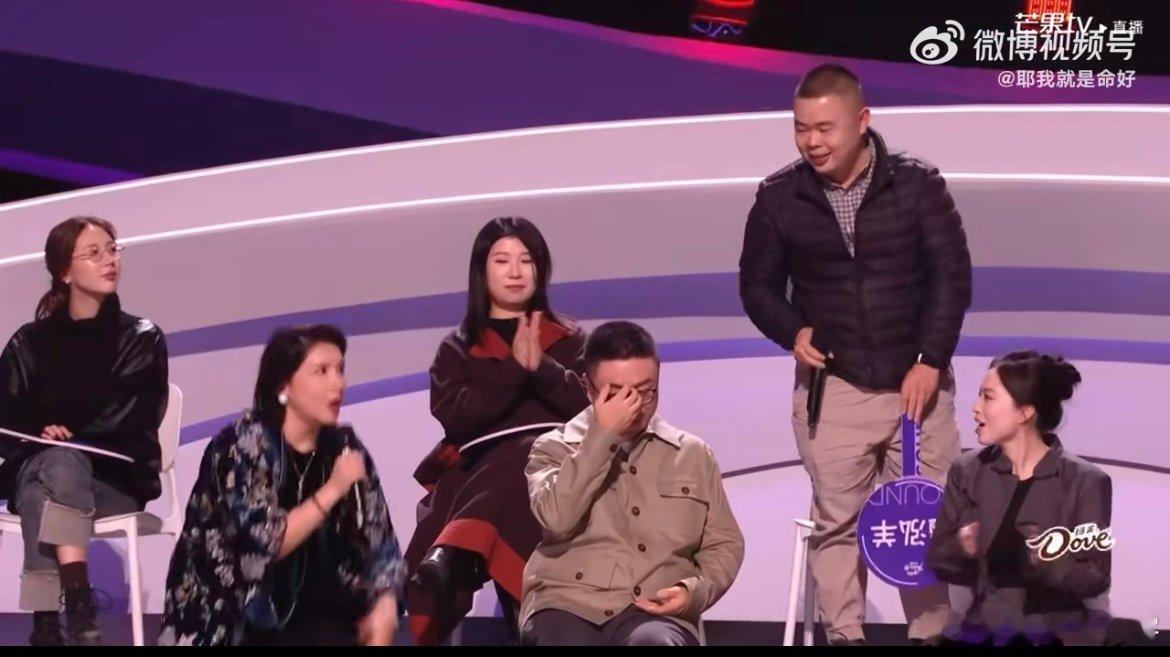 芒果辩论赛上新了 音综秒变辩论现场，芒果这波操作太会玩！夏哲轩热情舞台难获乐评认