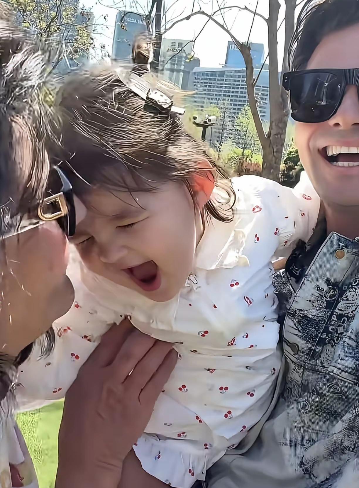 阿迪是真的不离开中国了，他要给小凯莉一个家，于是他在杭州租了房子，就可以经常带小