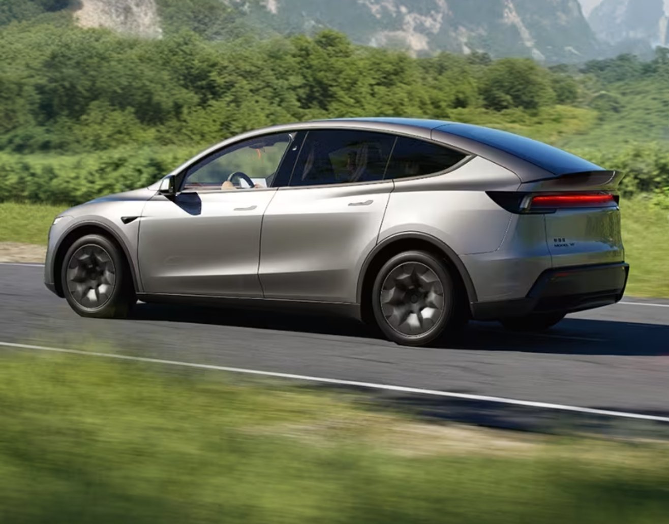 特斯拉ModelYL内饰图曝光6座新车上架官网了，售价33.9万元起，CLTC续