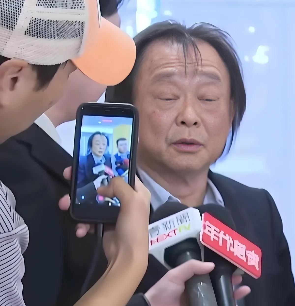 秦慧珠拿沈伯洋选战对赌，王世坚回应

在媒体受访现场。关于台北选战的“政治对赌”