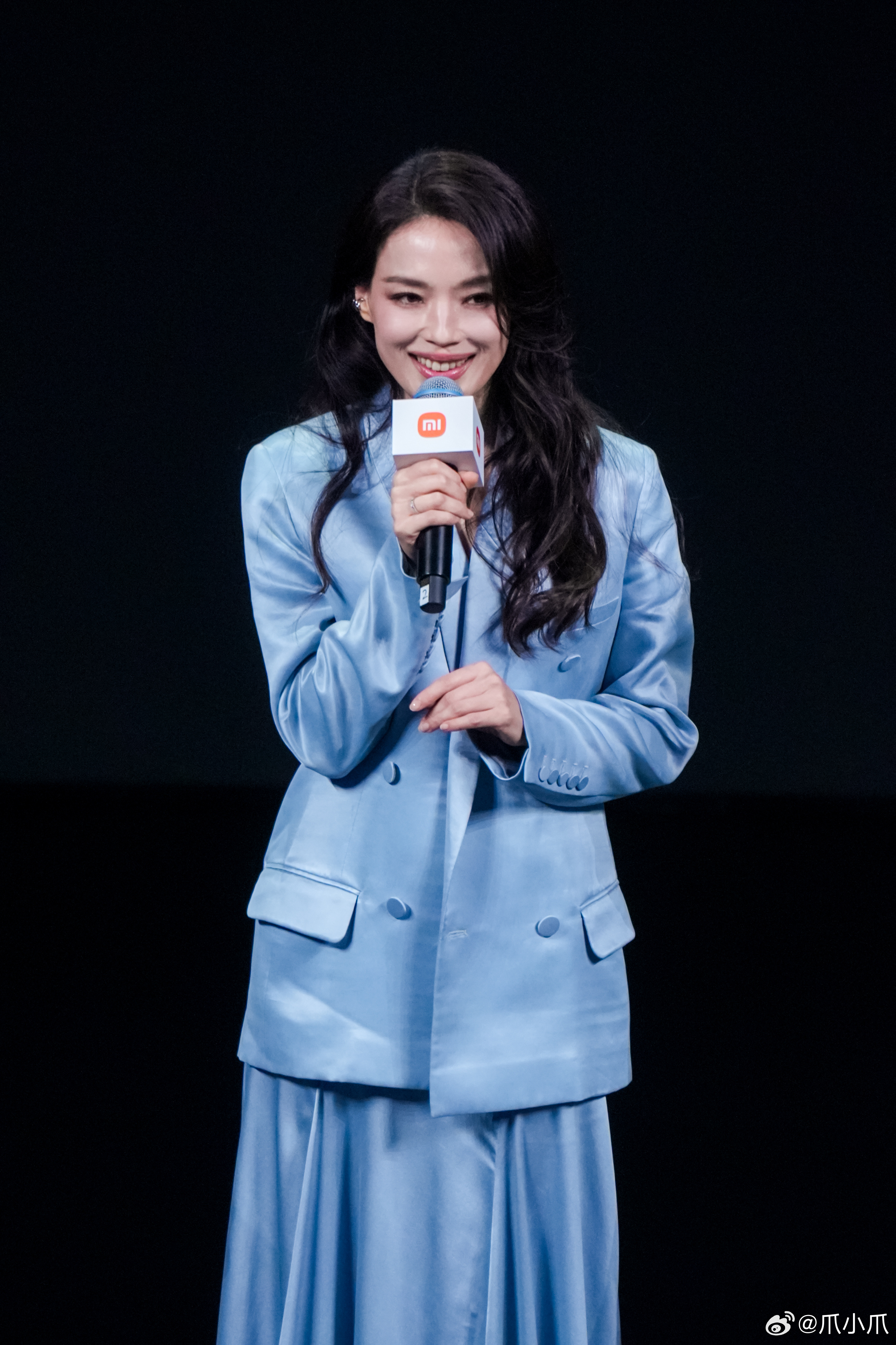 苏炳添赞新SU7为中国科技骄傲看完今晚小米春季发布会，再一次被苏炳添和小米圈粉。