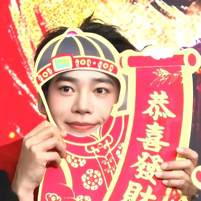 封神新浪扫楼 坐等邓婵玉的精彩表现，期待她的出场。 