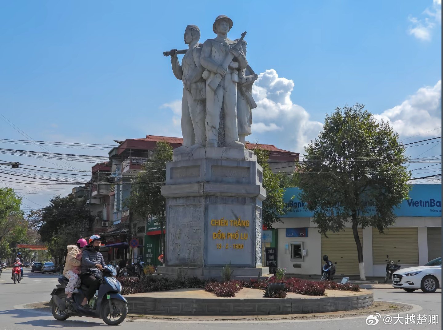 越南为防伊波拉病毒，将从7月1日起要求入境旅客提交健康申报表，必要时还需提供疫苗