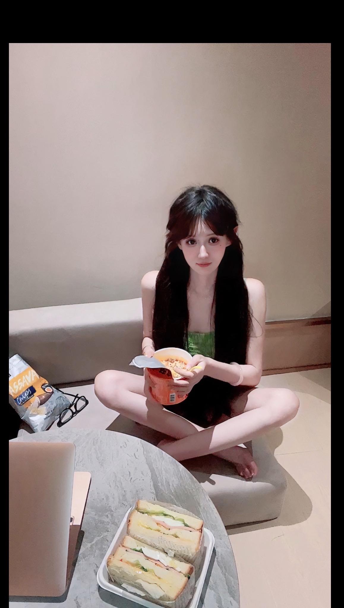 💚鞠婧祎