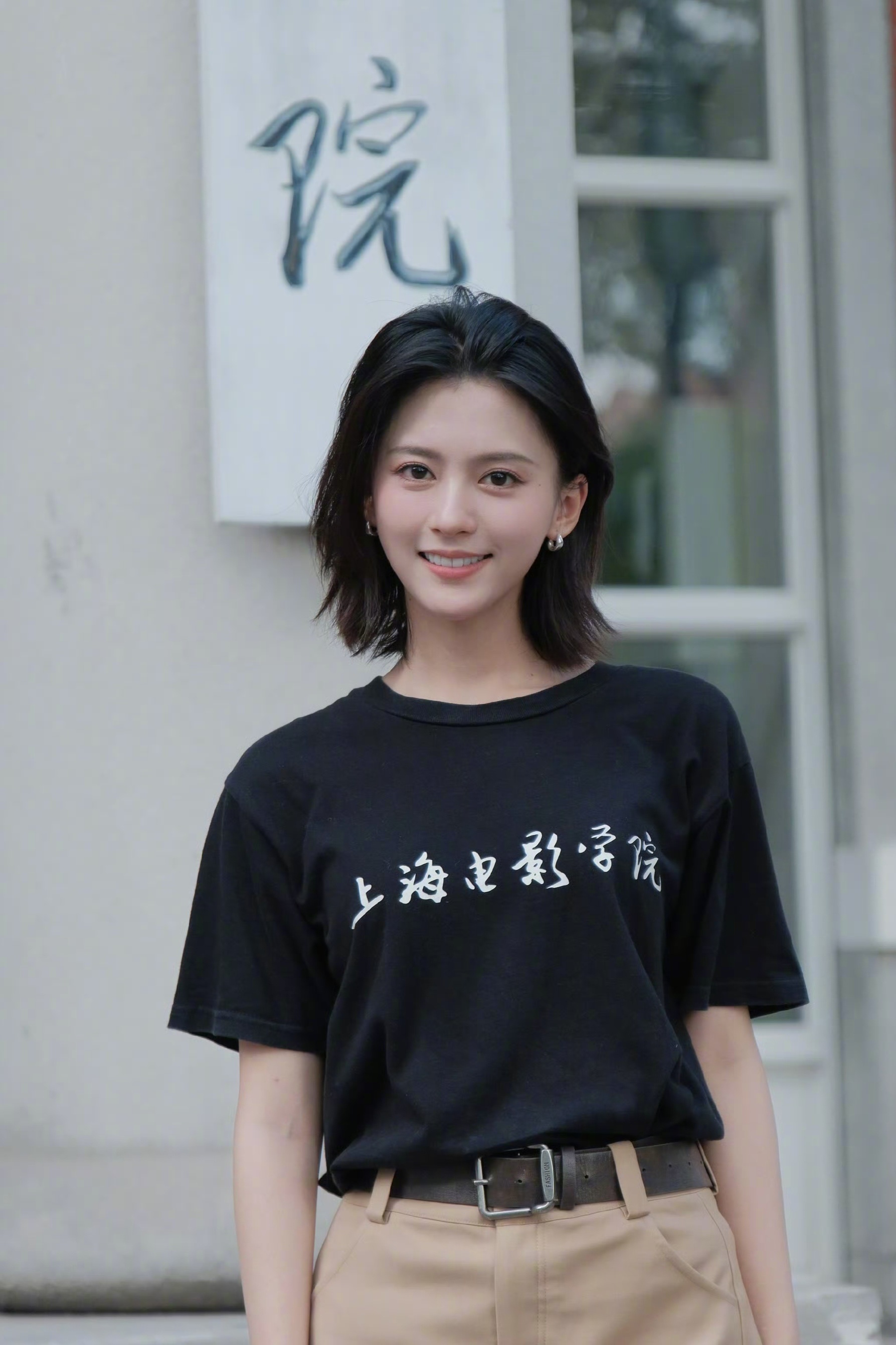 合诗雨：还没红，先靠“抢角”出名了[苦涩]02年科班生，出道作《山花烂漫时》的柳
