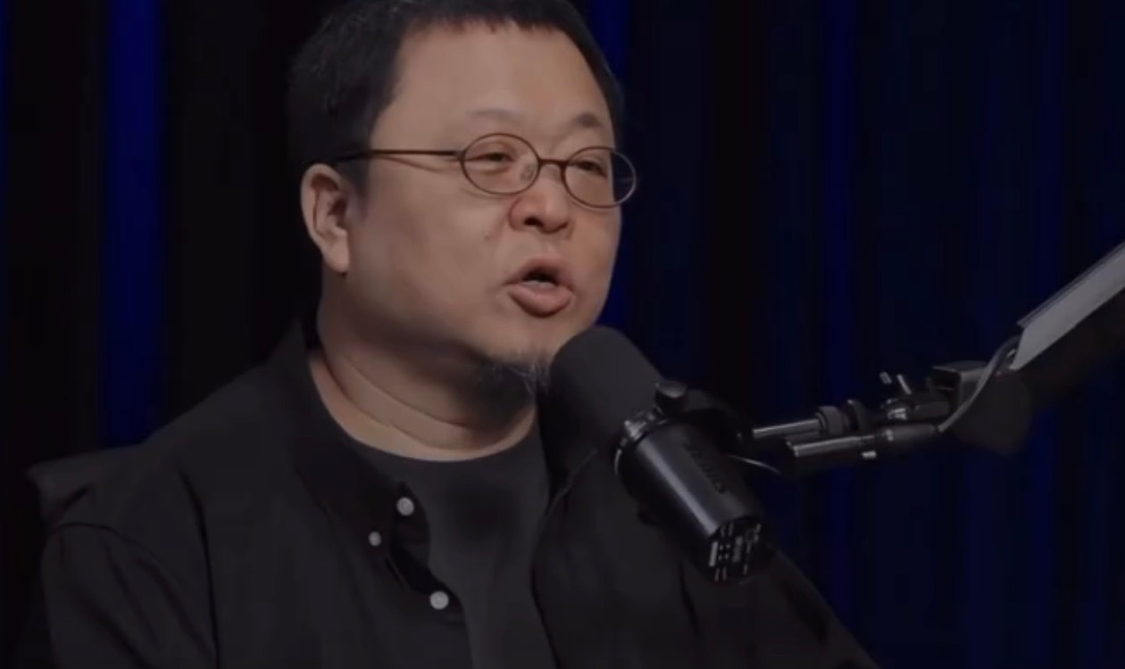 罗永浩辟谣下跪才和解我也感觉老罗不是这么不硬气的人，我不知道理记站出来，是看不惯