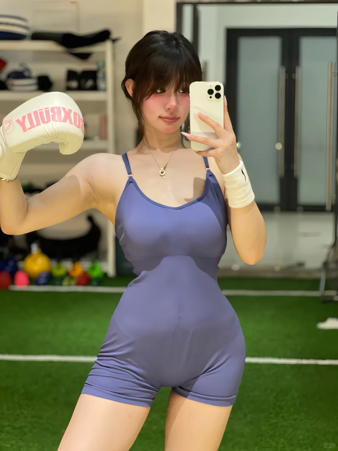 四十五度女孩