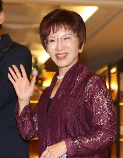 中国大陆国台办正式宣布，

7月15日，国台办例行发布会正式官宣，第九届海峡两岸