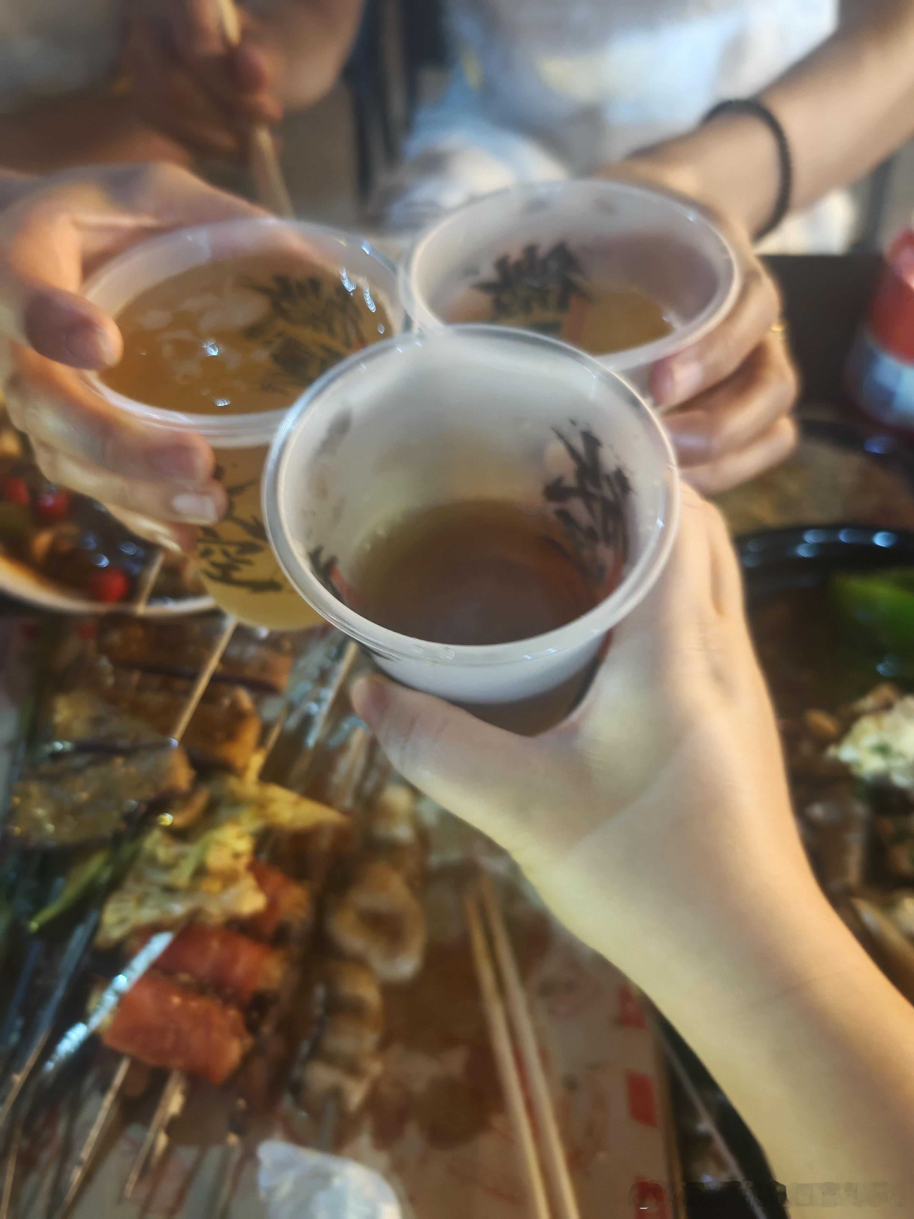一天到一天的疲惫，就让这顿烧烤治愈吧！！ ​​​
