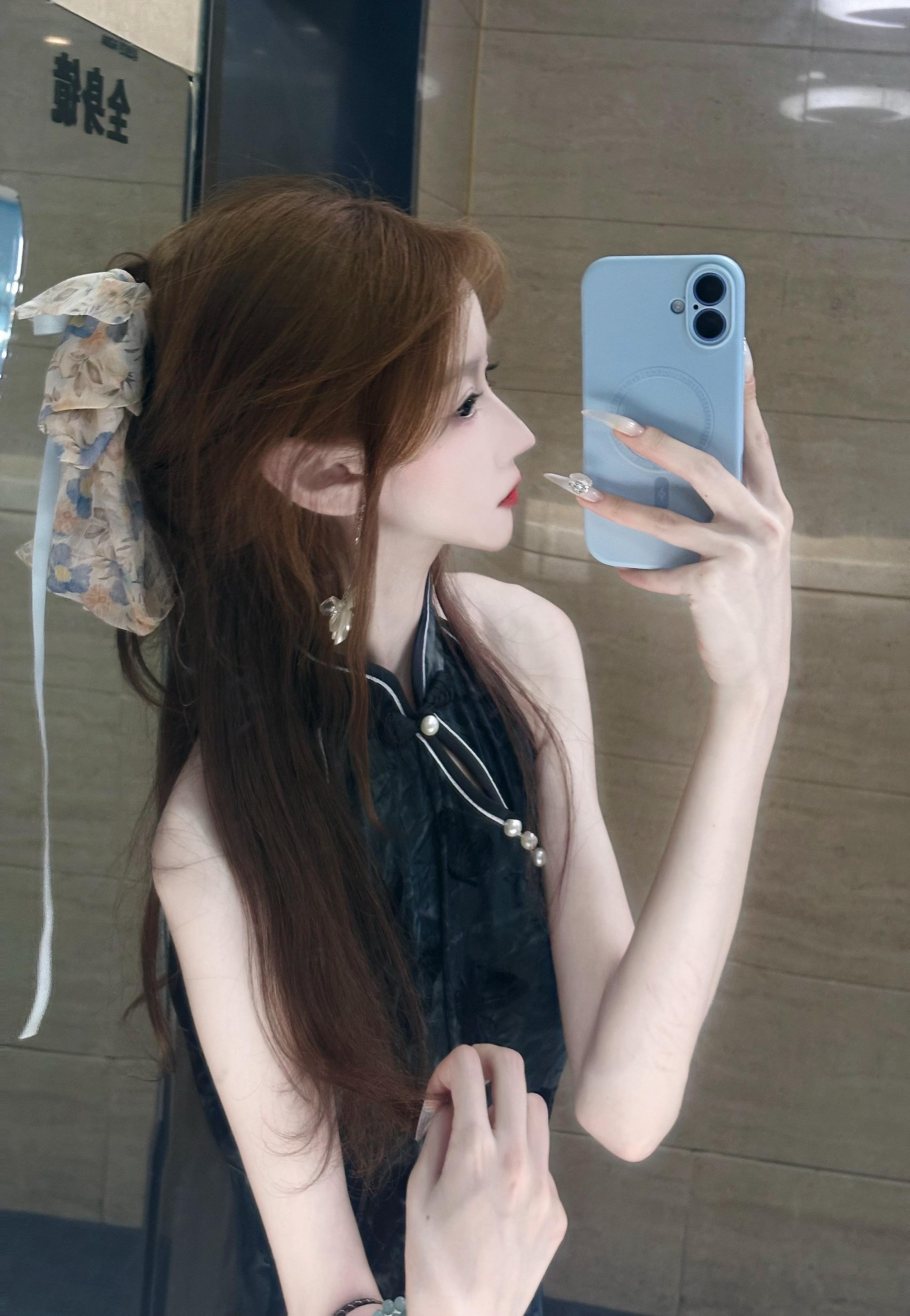 睡醒没有收到你的消息 这个觉算是白睡了′︵‵
