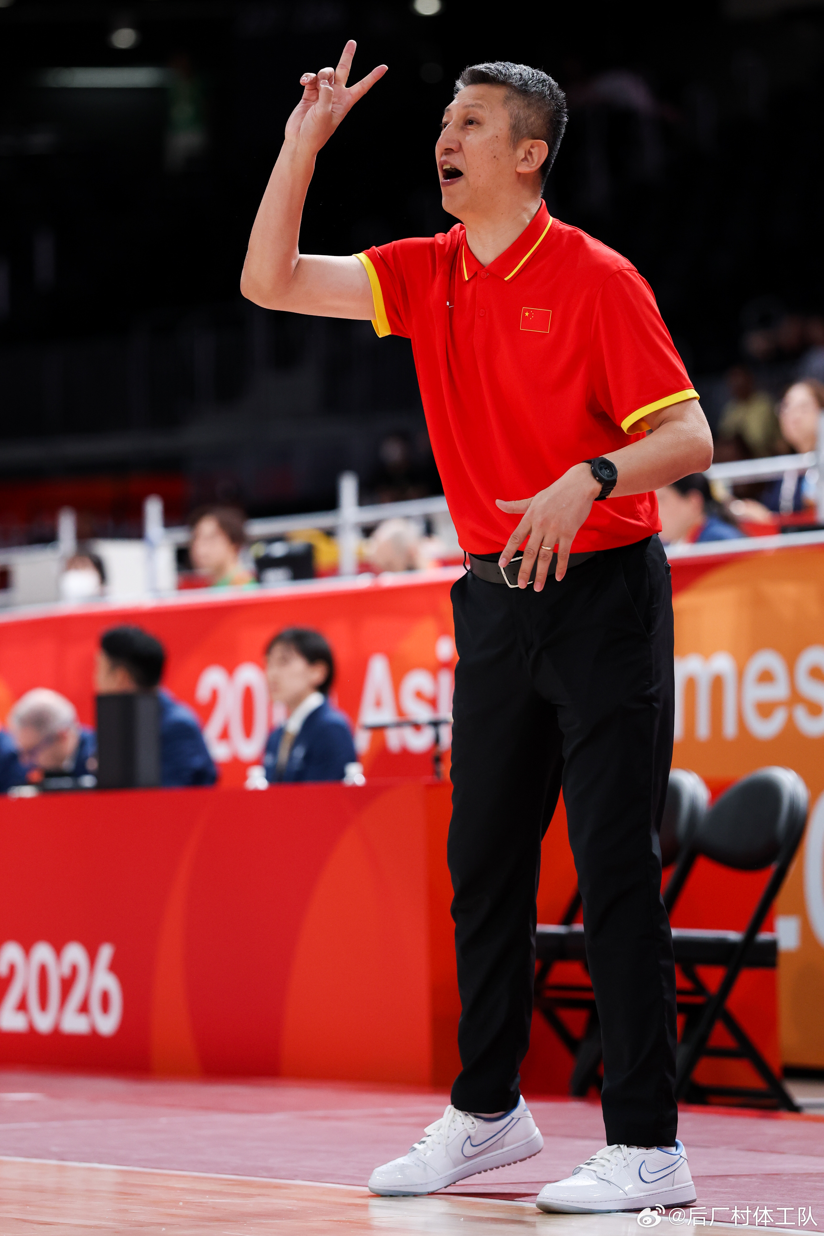 中国男篮半场领先菲律宾36分 复仇之战？别提复仇了吧，这半场火力，菲律宾现在这阵