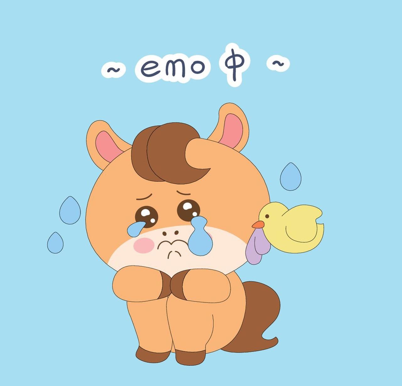 “哭哭马”玩偶最近火出圈了，谁能想到一只嘴缝反的次品马年公仔会成爆款？网友把购买