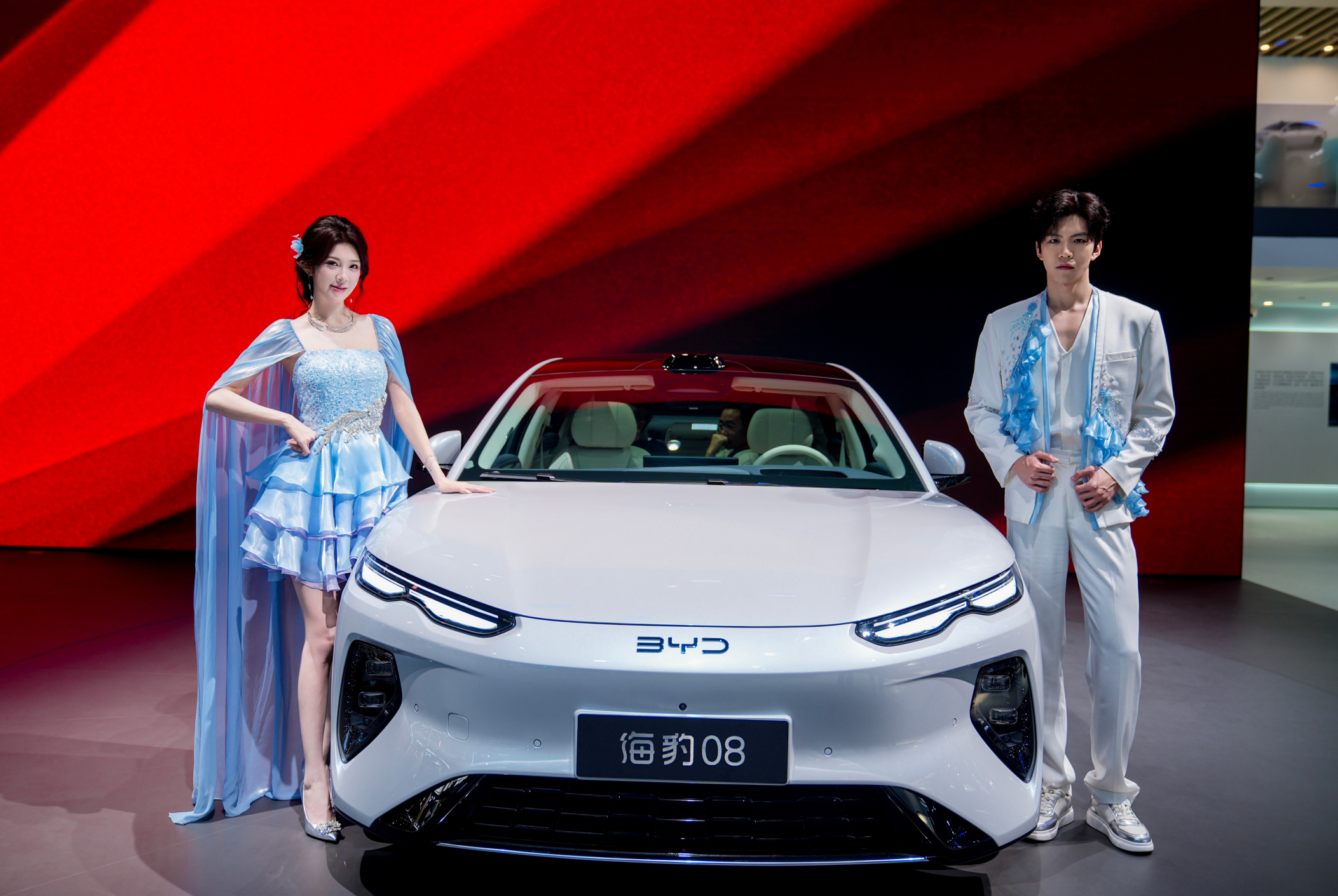 虽然没去2026北京车展现场，但是在网上刷了一圈，发现比亚迪E3馆还是非常有意思