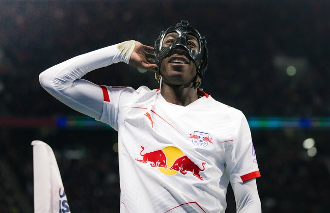 【留着吧】德国天空体育记者Philipp Hinze莱比锡红牛希望说服迪奥曼德再