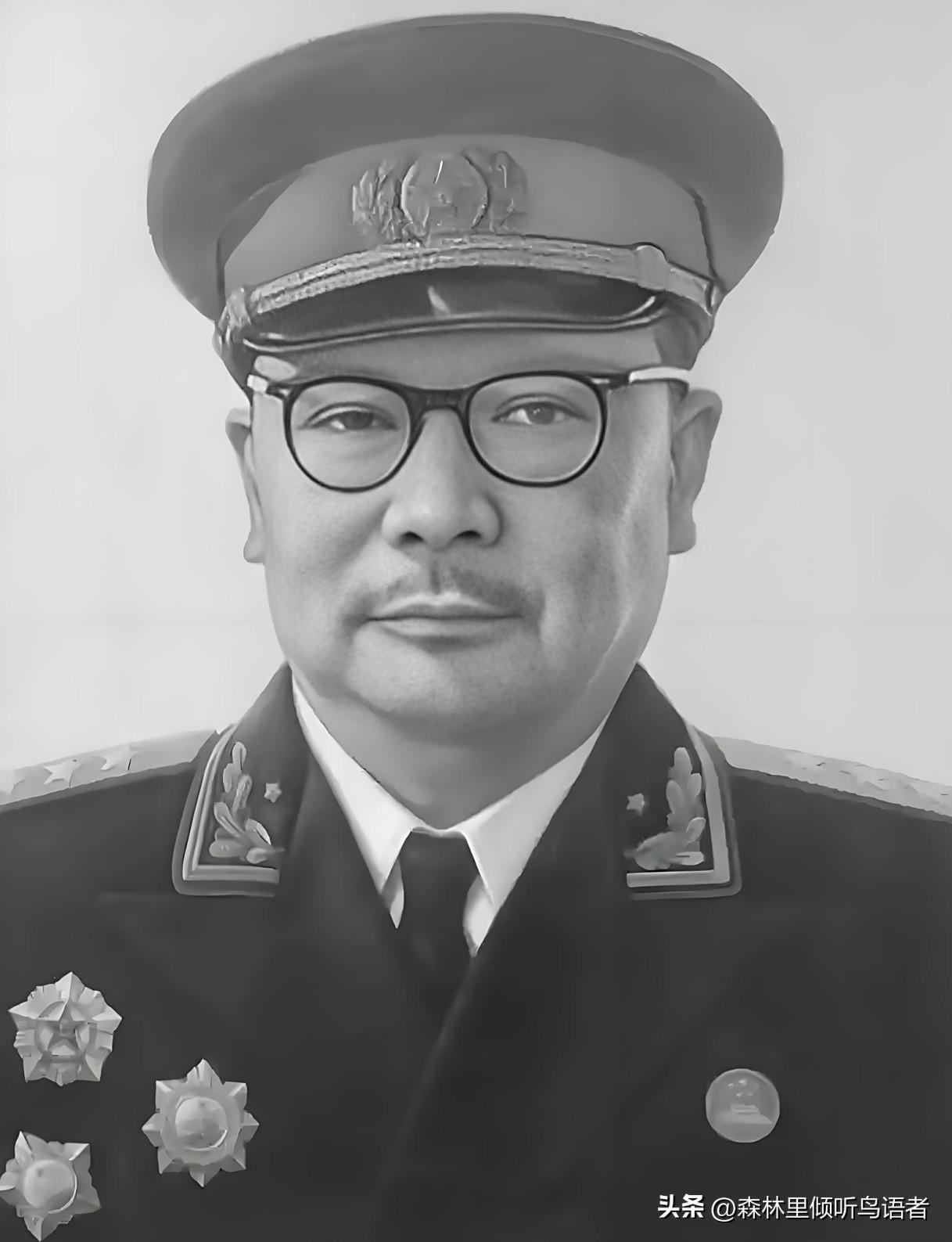 1949年毛主席远赴苏联，离开前特意叮嘱李克农：等我一离开北京，你须把一人给我秘