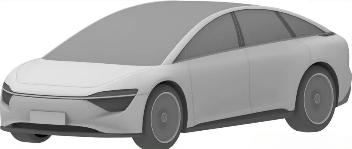 其实智界S7的废案也挺新能源的就是车头真的好短啊