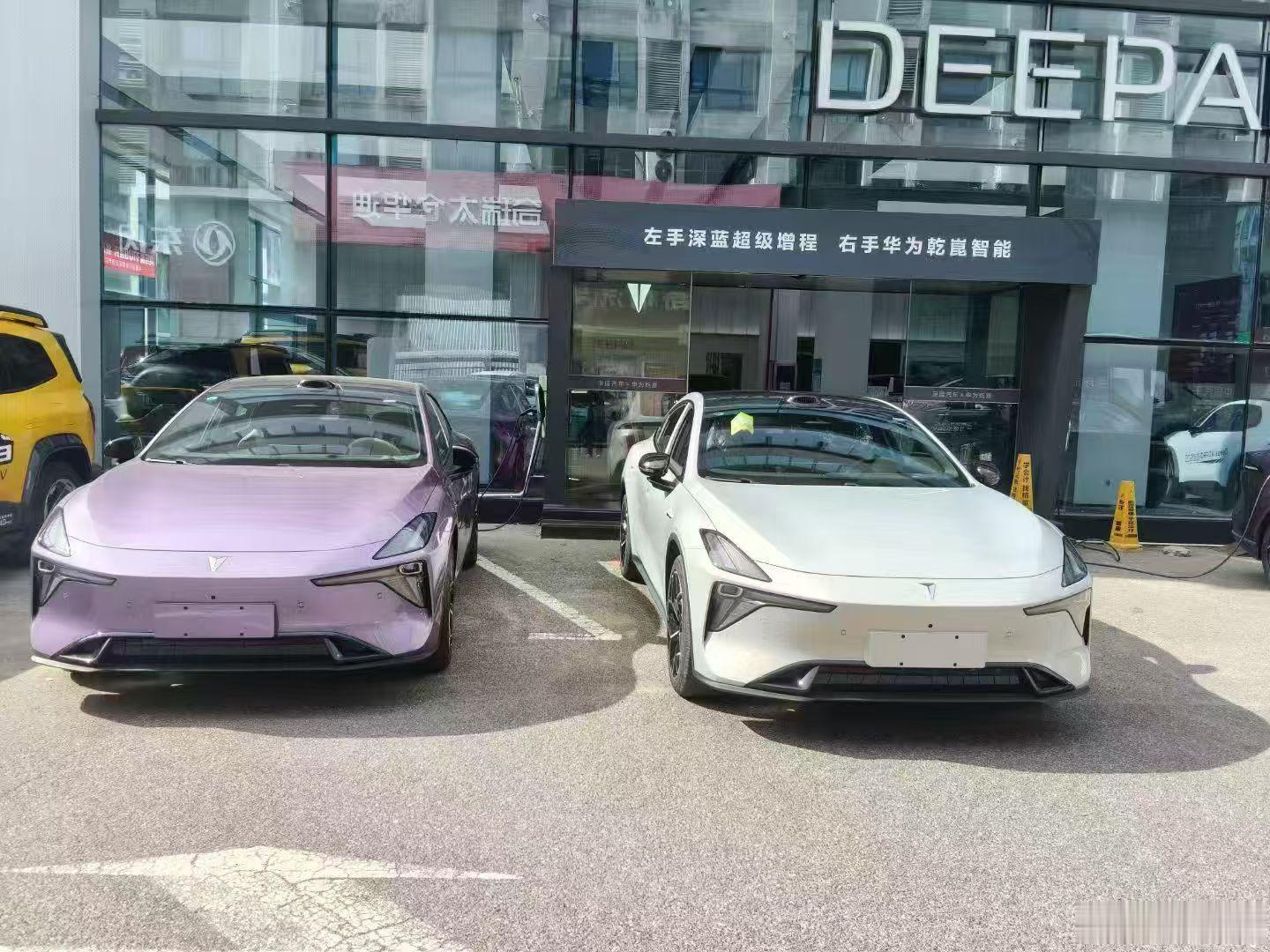 深蓝L06一线销售反馈：1，这家店上个月交付了60多台车，其中深蓝L06占25台